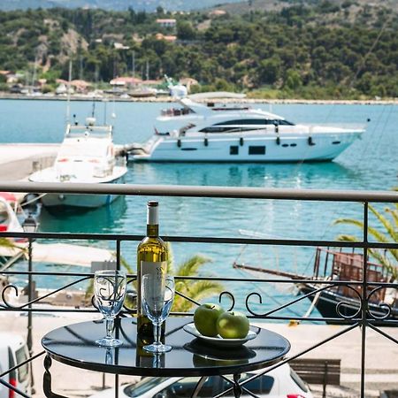 Fidias City Rooms Argostoli  Eksteriør billede