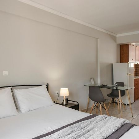 Fidias City Rooms Argostoli  Eksteriør billede