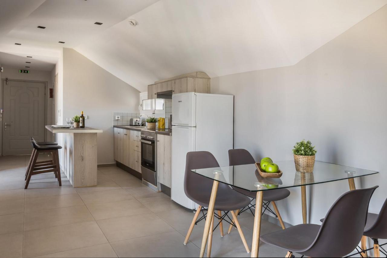 Fidias City Rooms Argostoli  Eksteriør billede