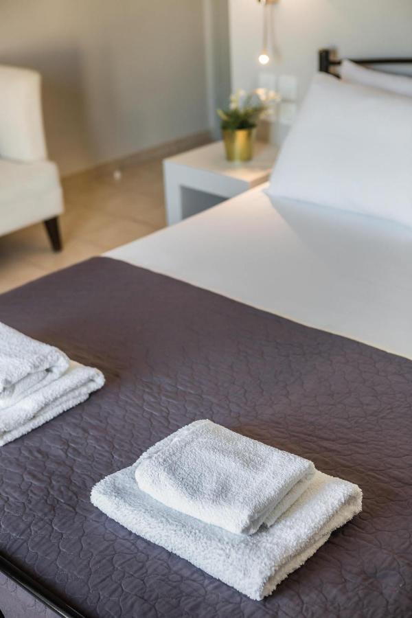 Fidias City Rooms Argostoli  Eksteriør billede