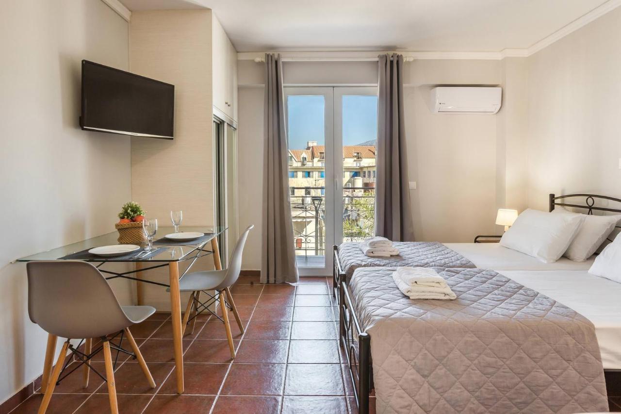 Fidias City Rooms Argostoli  Eksteriør billede