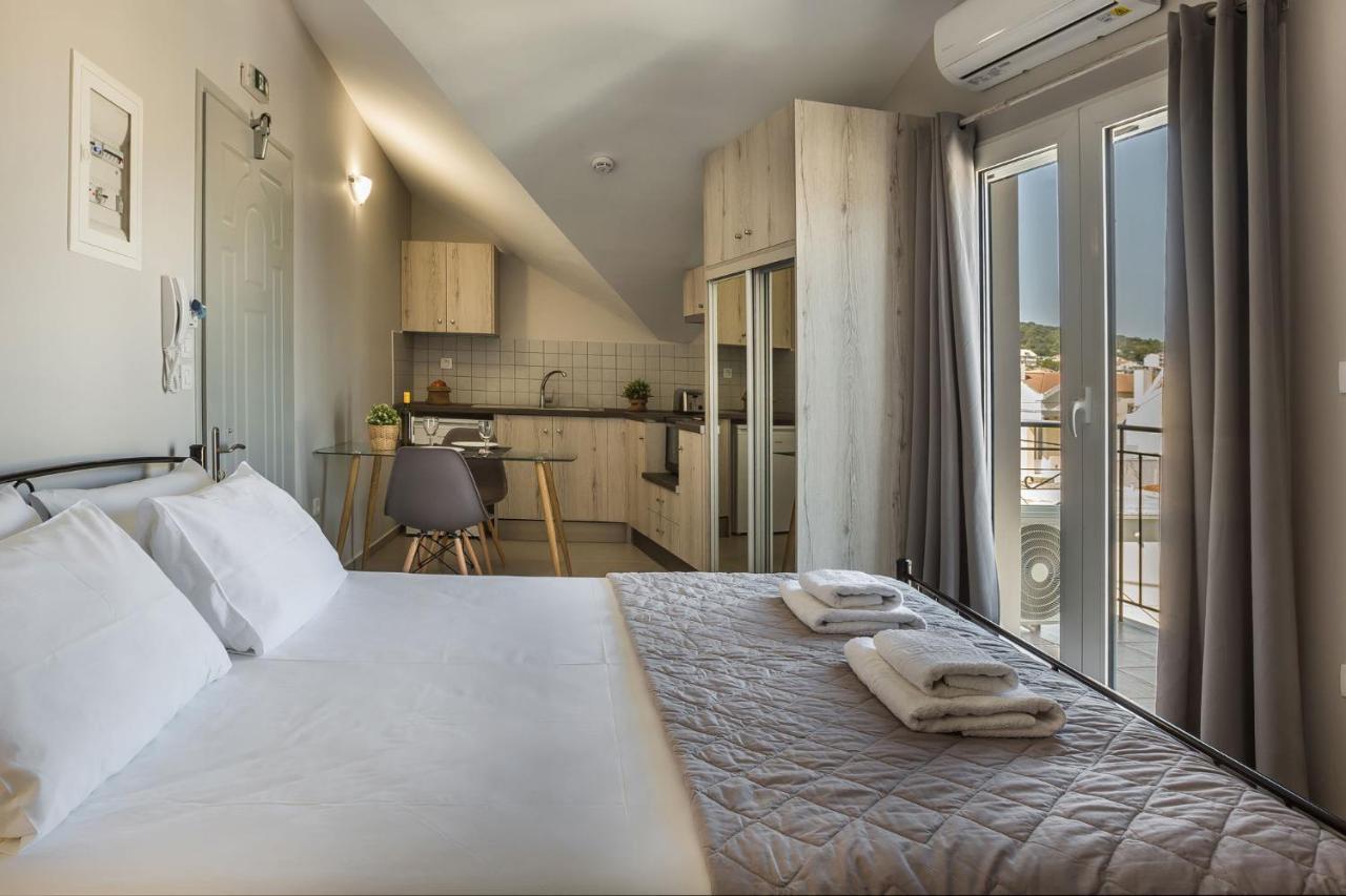 Fidias City Rooms Argostoli  Eksteriør billede