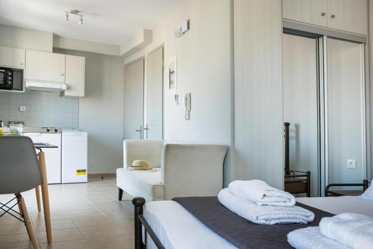 Fidias City Rooms Argostoli  Eksteriør billede