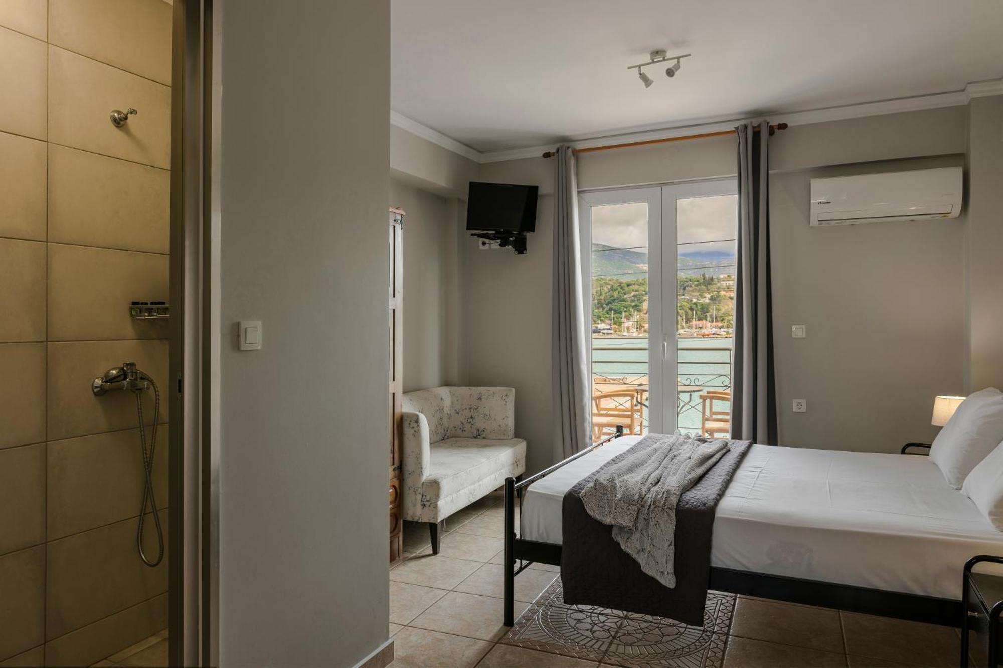 Fidias City Rooms Argostoli  Eksteriør billede