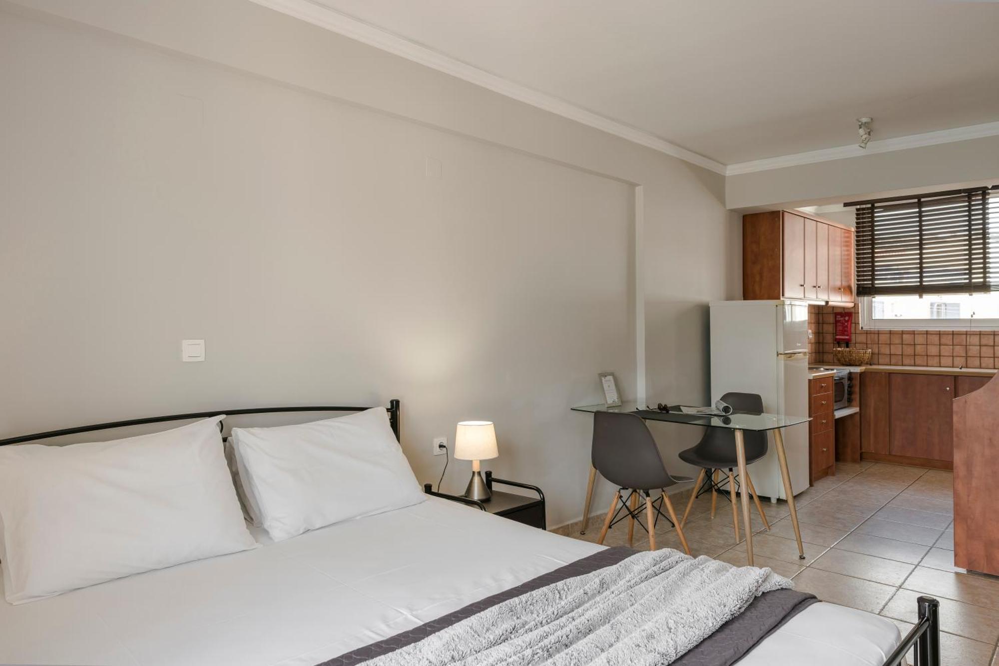 Fidias City Rooms Argostoli  Eksteriør billede
